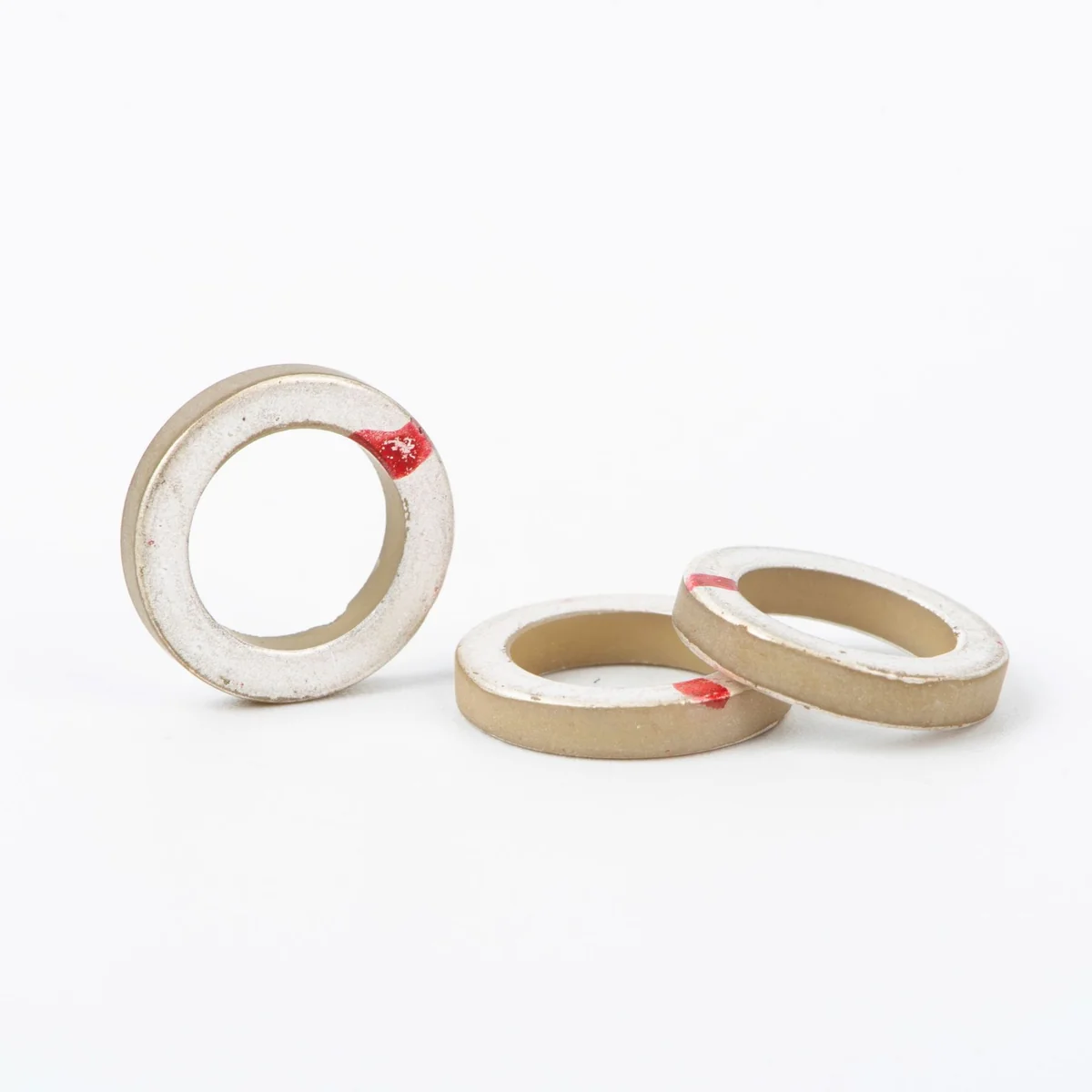 12 × 8 mm 압전 세라믹 링 · 전체 모습